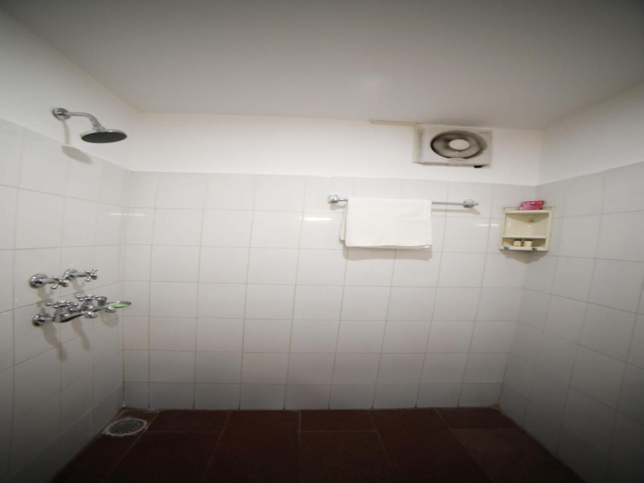 جامو Oyo 15561 Corporate Villa المظهر الخارجي الصورة