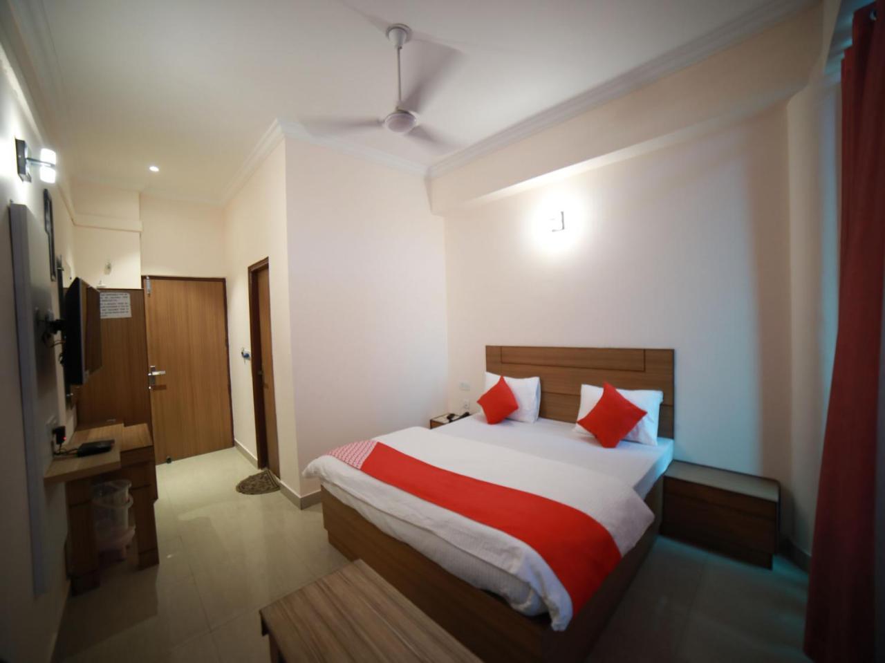 جامو Oyo 15561 Corporate Villa المظهر الخارجي الصورة