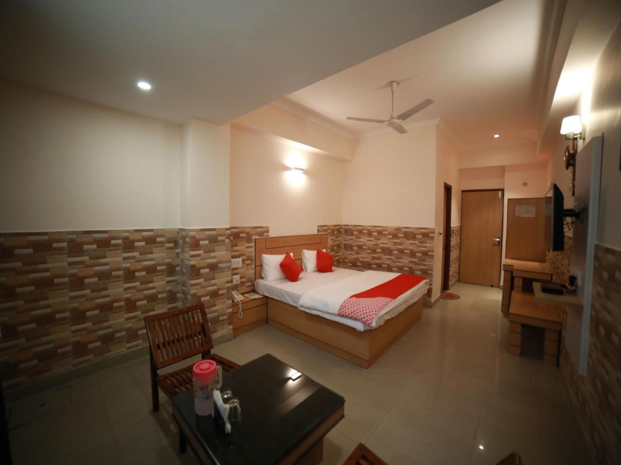 جامو Oyo 15561 Corporate Villa المظهر الخارجي الصورة