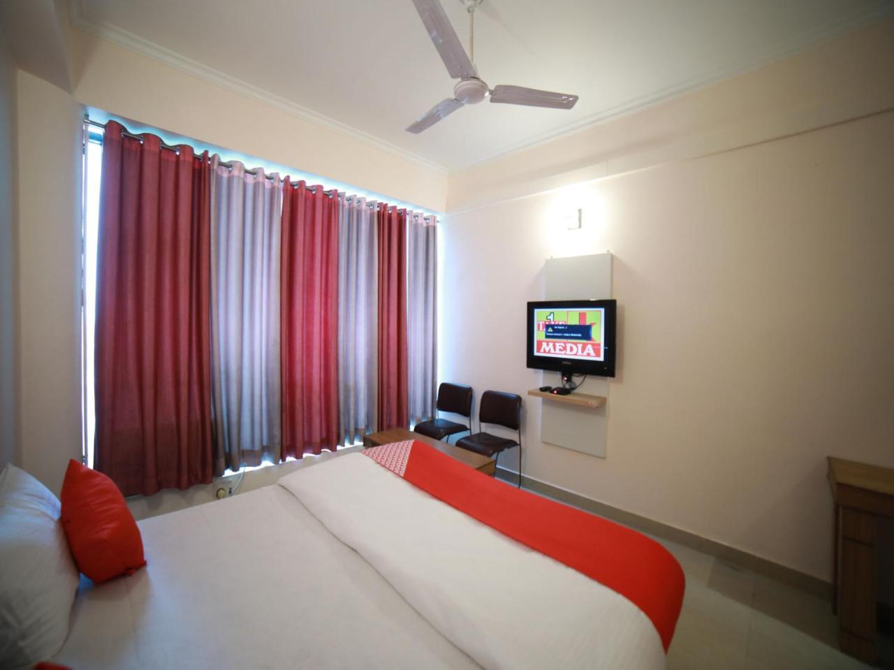 جامو Oyo 15561 Corporate Villa المظهر الخارجي الصورة