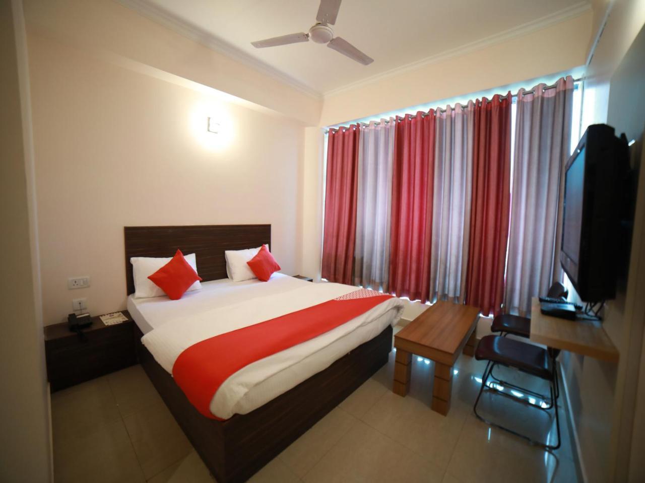 جامو Oyo 15561 Corporate Villa المظهر الخارجي الصورة
